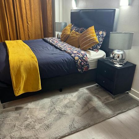 Appartement 2 Chambre Luxueuse A Jette Bryssel Exteriör bild
